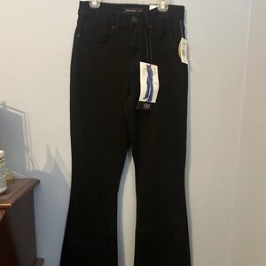 YMI Women’s Size 5/27 High Rise Flare Black Denim Jeans